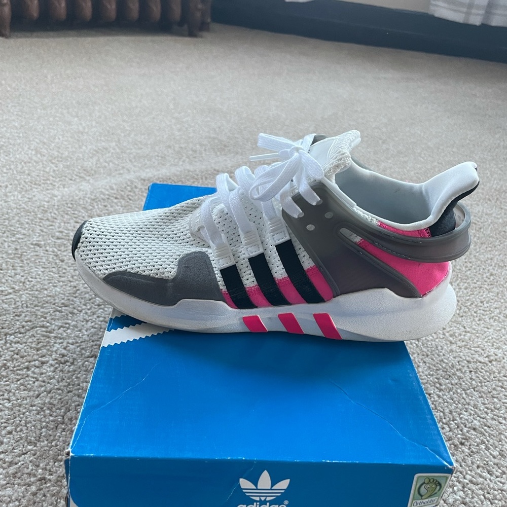 ADIDAS EQT